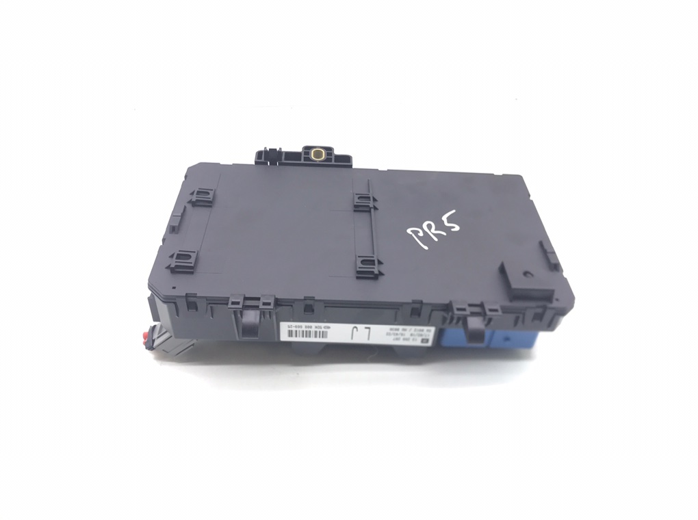 Блок предохранителей бу для Opel Zafira B 1.6 i,  2010 г.