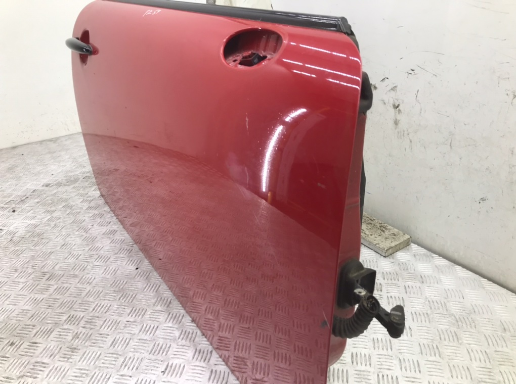 Дверь передняя правая бу для Mini Cooper R56 1.6 i,  2009 г.