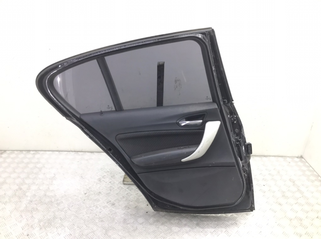 Дверь задняя левая бу для BMW 1 F20/F21 2.0 TD,  2012 г.
