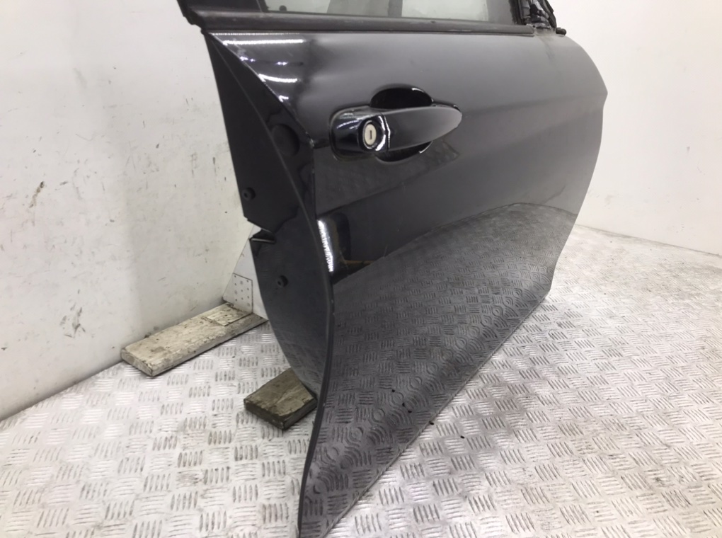 Дверь передняя правая бу для BMW 1 F20/F21 2.0 TD,  2012 г.