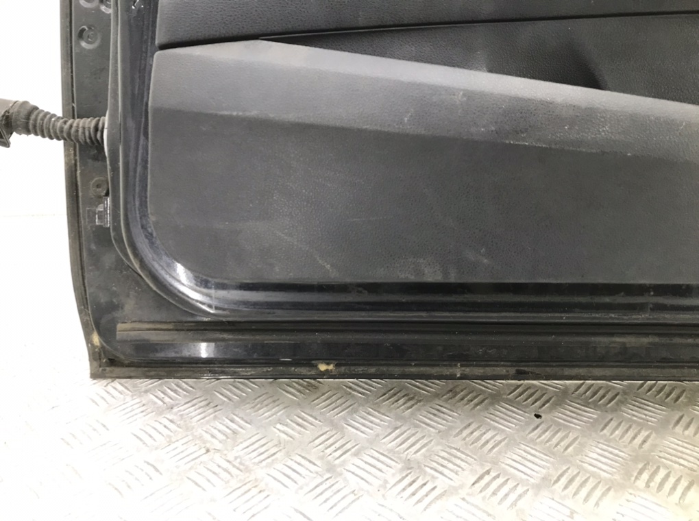 Дверь передняя правая бу для BMW 1 F20/F21 2.0 TD,  2012 г.
