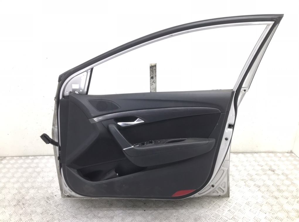 Дверь передняя правая бу для Hyundai i40  1.7 CRDi,  2013 г.