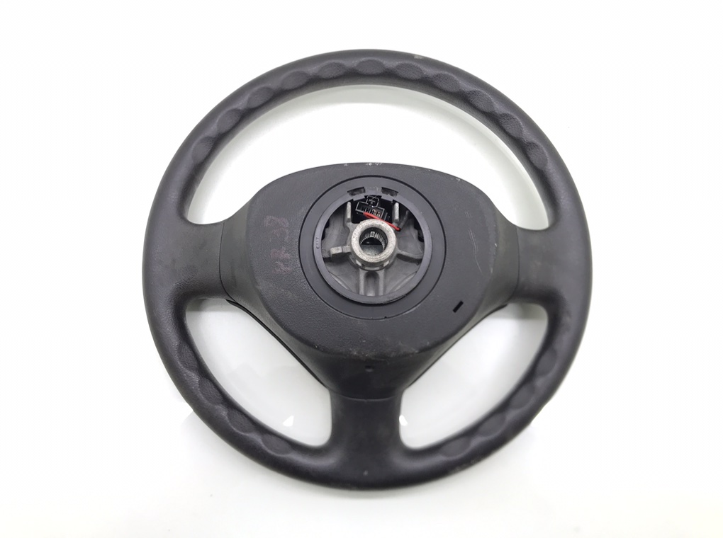 Руль бу для Peugeot 207  1.4 i,  2008 г.