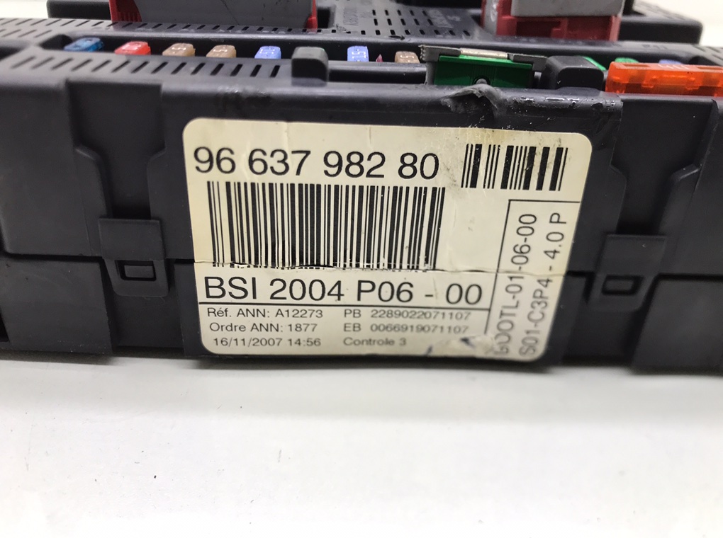 Блок комфорта бу для Peugeot 207  1.4 i,  2008 г.