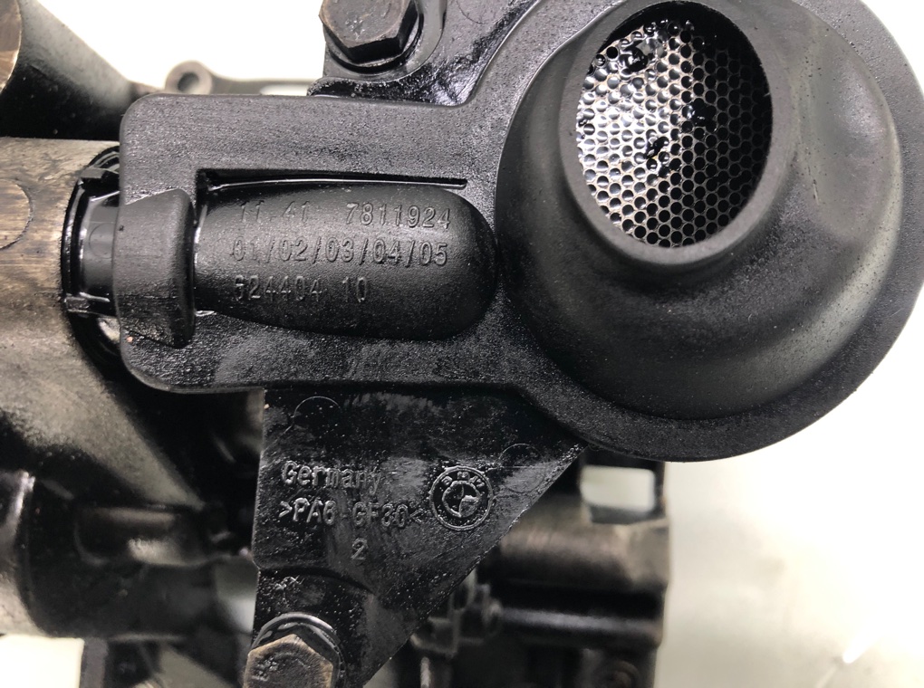 Насос масляный бу для Mini One R56 1.6 TD,  2011 г.