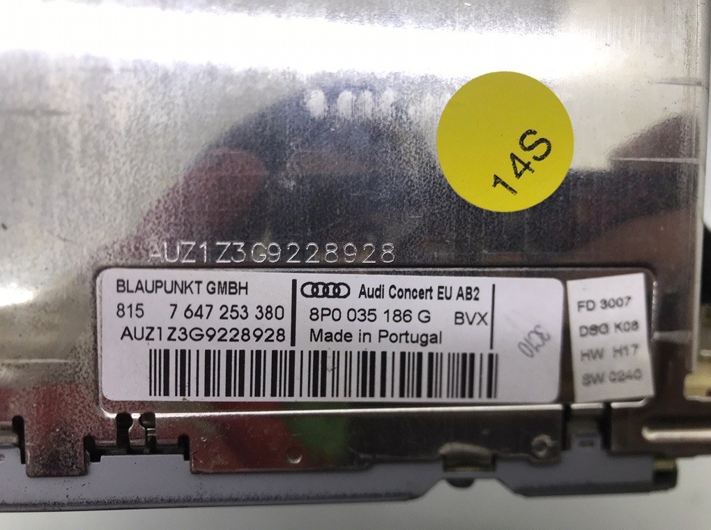 Магнитола бу для Audi A3 8P 1.9 TDi, 2007 г. Магнитола бу для Audi A3 8P 1.9 TDi, 2007 г.