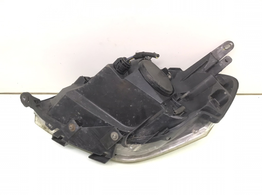 Фара правая бу для Peugeot Bipper  1.3 HDi,  2012 г.