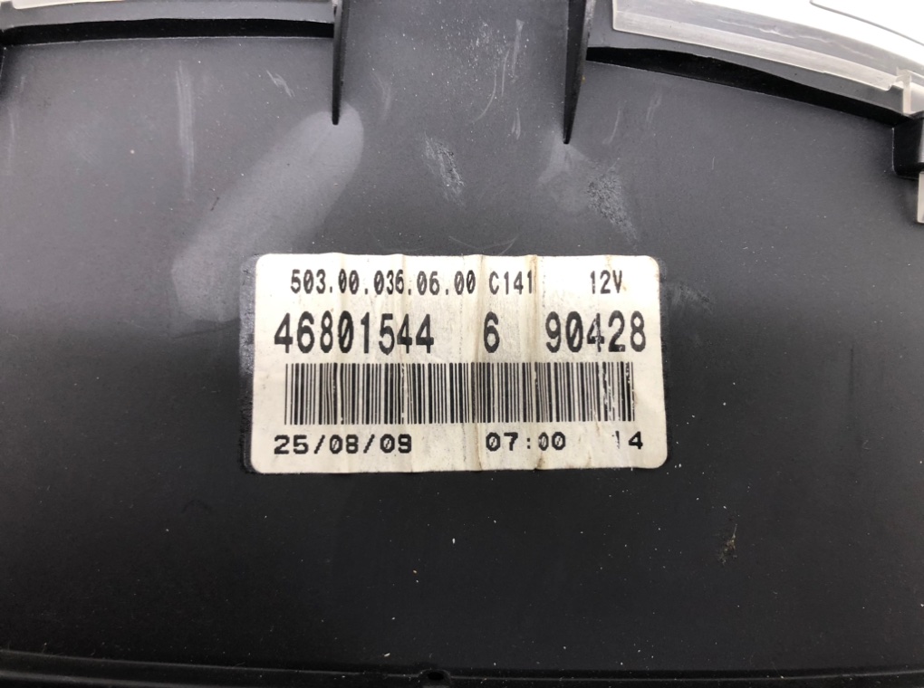 Щиток приборов (приборная панель) бу для Fiat Panda 1.1 i, 2009 г. Щиток приборов (приборная панель) бу для Fiat Panda 1.1 i, 2009 г.