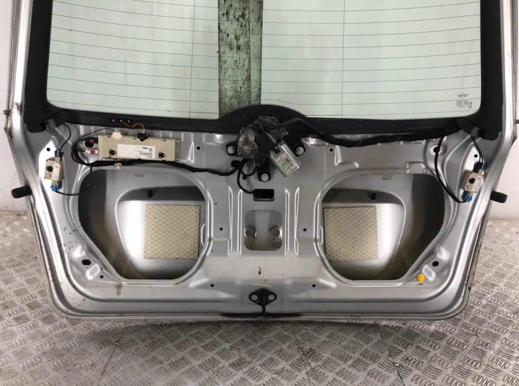 Крышка багажника бу для Mini Cooper R56 1.6 i,  2007 г.