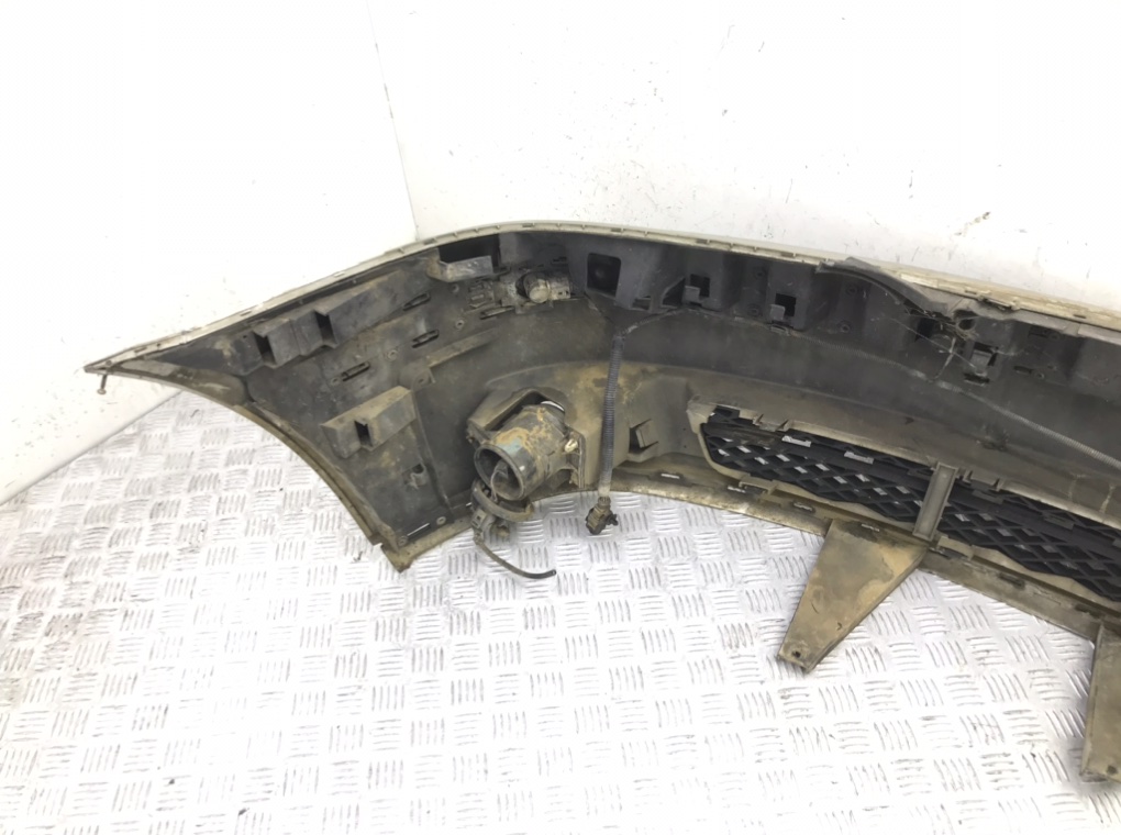 Бампер передний бу для Ford Galaxy  1.9 TDi,  2004 г.