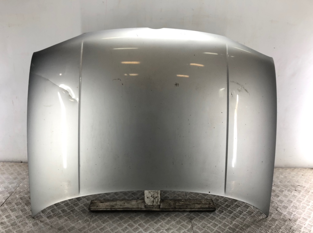 Капот бу для Volkswagen Golf 4 1.4 i, 2001 г.