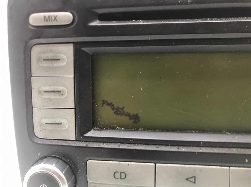 Магнитола бу для Volkswagen Golf 5 2.0 SDi,  2006 г.