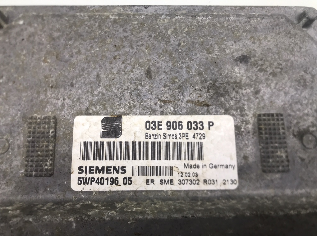 Блок управления двигателем бу для Seat Ibiza  1.2 i,  2003 г.