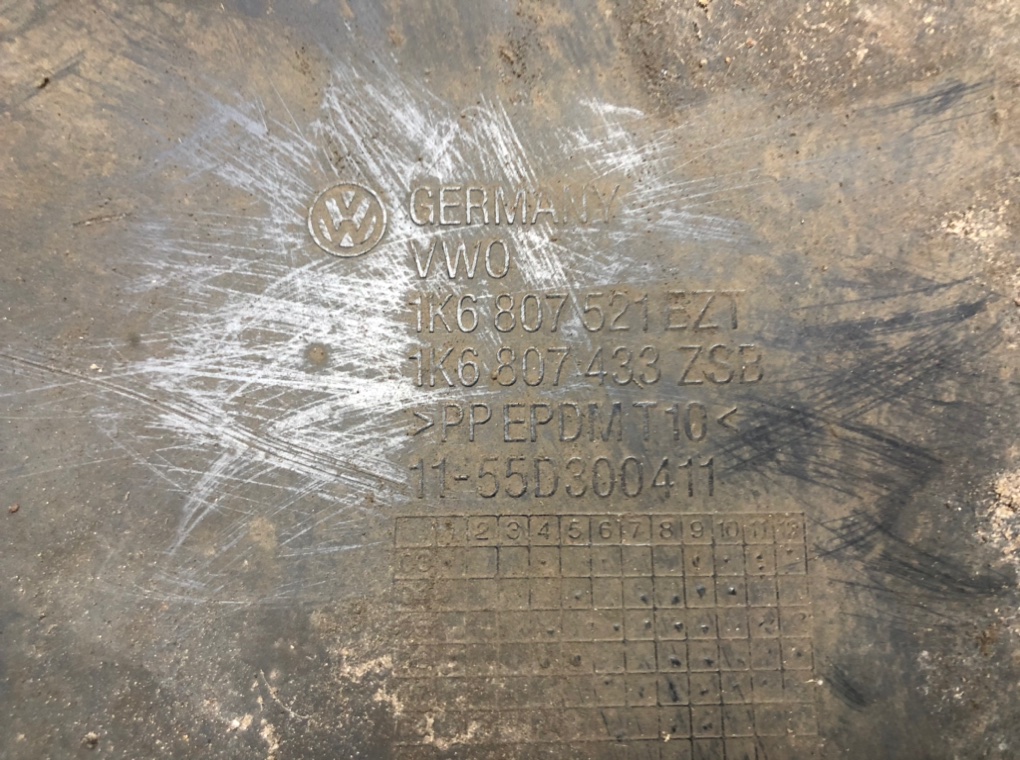 Бампер задний бу для Volkswagen Golf 5 1.9 TDi,  2008 г.