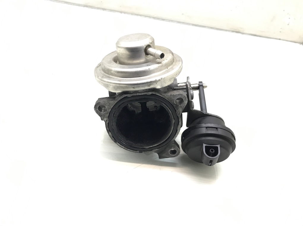 Клапан EGR бу для Skoda Fabia  1.9 TDi,  2003 г.