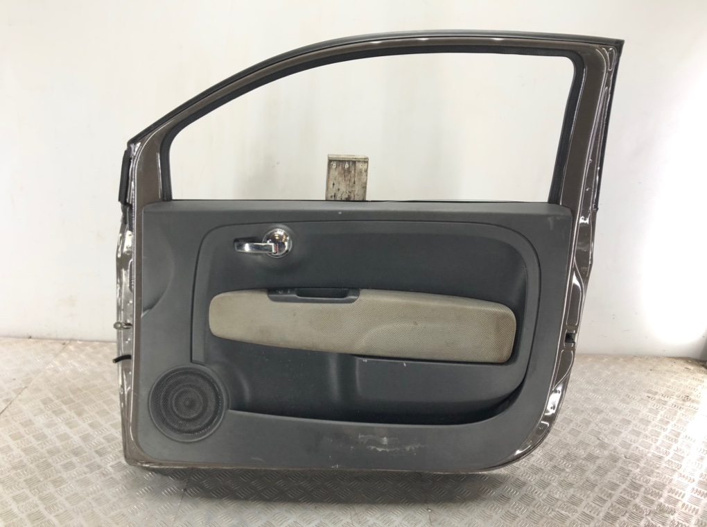 Дверь передняя правая бу для Fiat 500  1.4 i,  2008 г.
