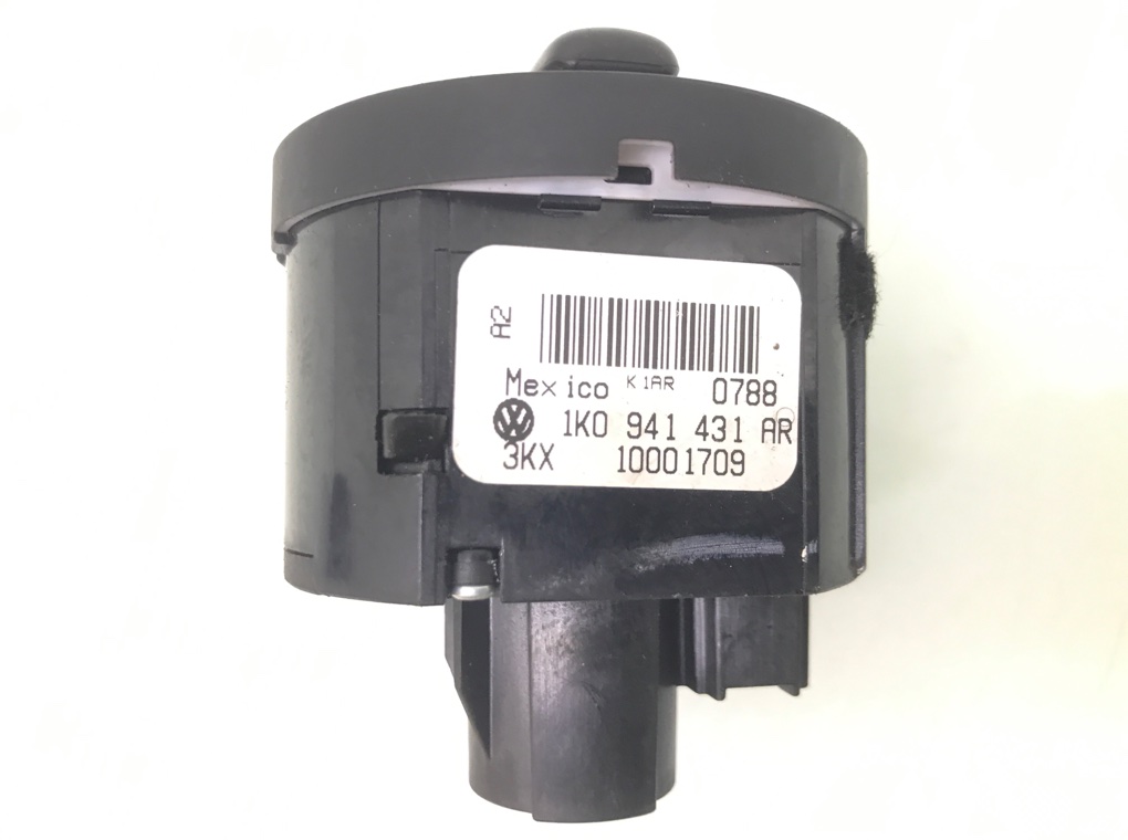 Переключатель света бу для Volkswagen Golf 5 2.0 TDi,  2008 г.