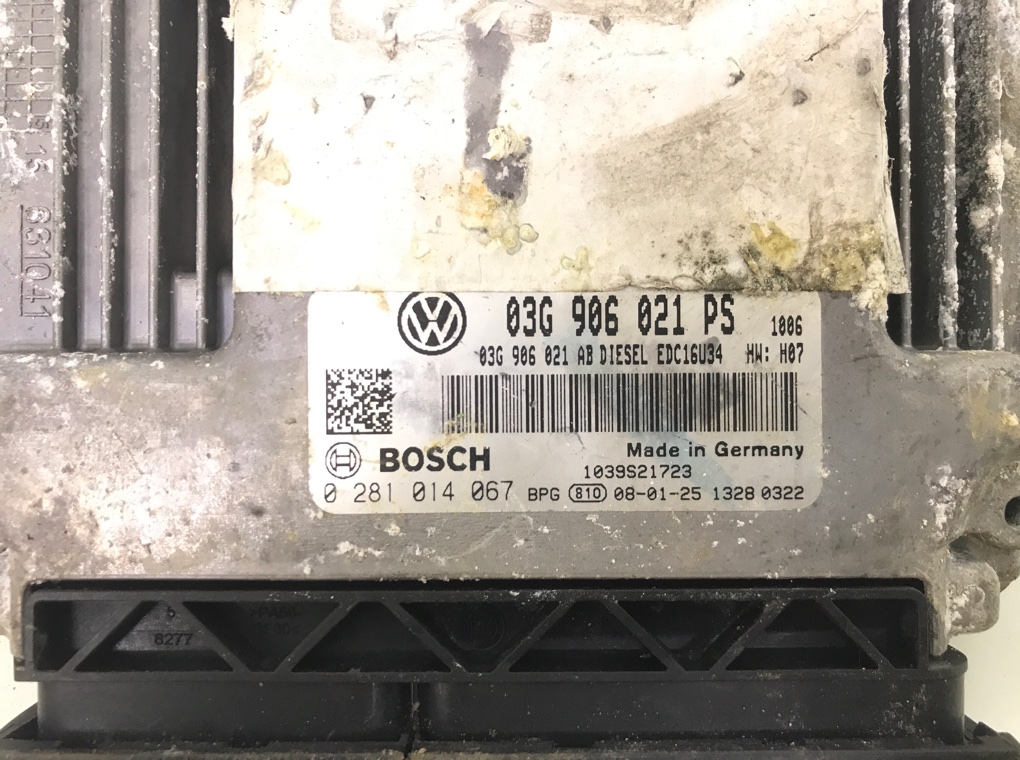 Блок управления двигателем бу для Volkswagen Golf 5 2.0 TDi,  2008 г.