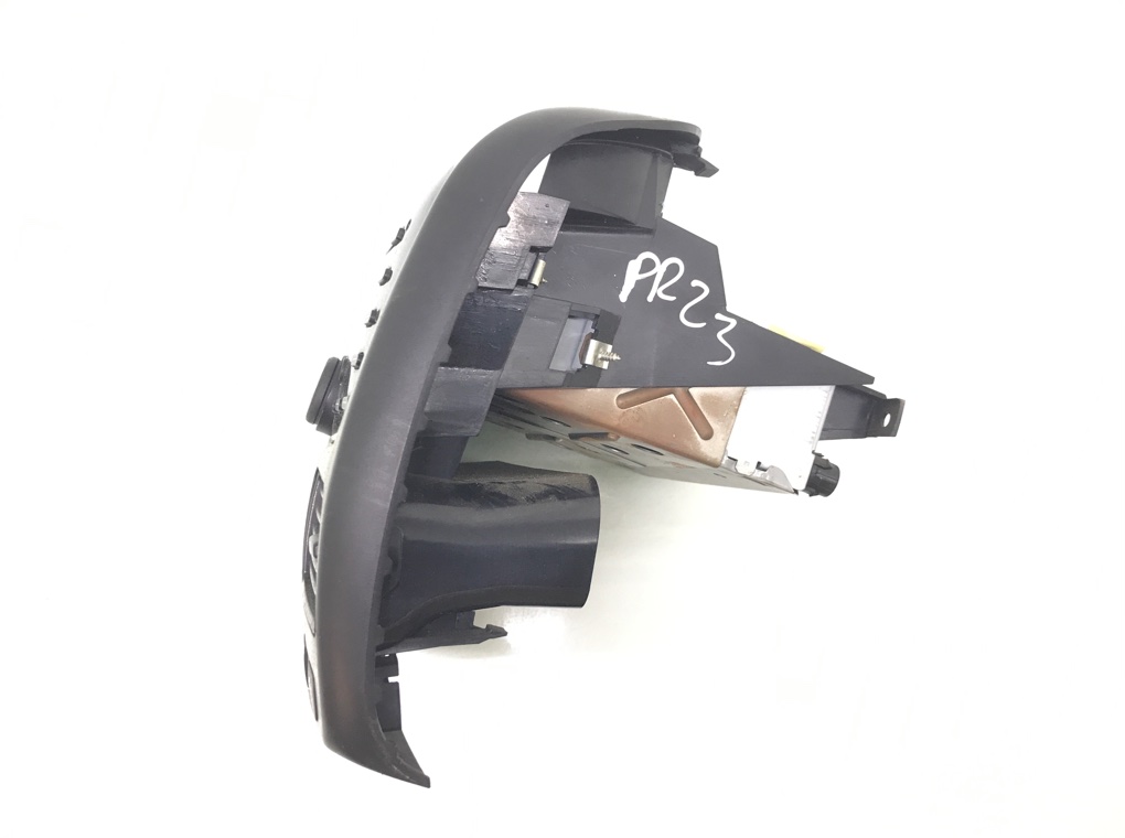 Магнитола бу для Fiat Doblo 2 1.3 JTD,  2015 г.