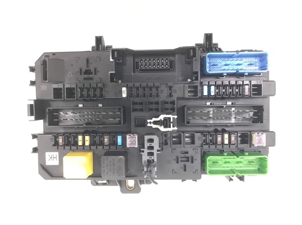 Блок предохранителей бу для Opel Astra H 1.6 i, 2006 г.