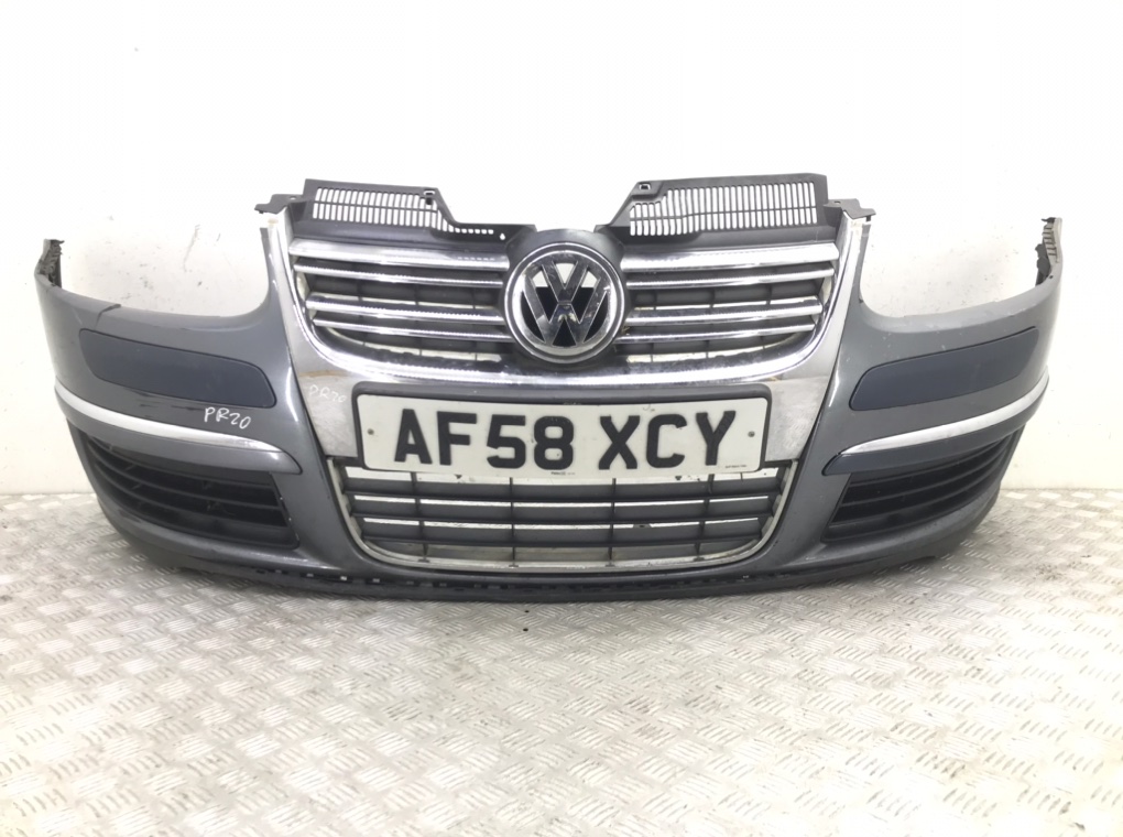 Бампер передний бу для Volkswagen Golf 5 2.0 TDi, 2008 г.