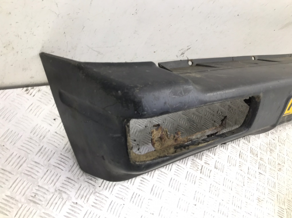 Бампер задний бу для Suzuki Vitara 1.9 TD, 2001 г. Бампер задний бу для Suzuki Vitara 1.9 TD, 2001 г.