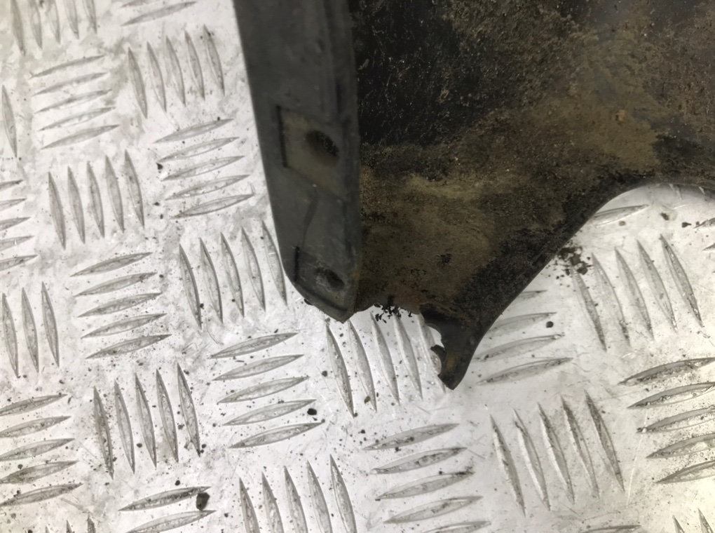 Бампер задний бу для Suzuki Vitara 1.9 TD, 2001 г. Бампер задний бу для Suzuki Vitara 1.9 TD, 2001 г.