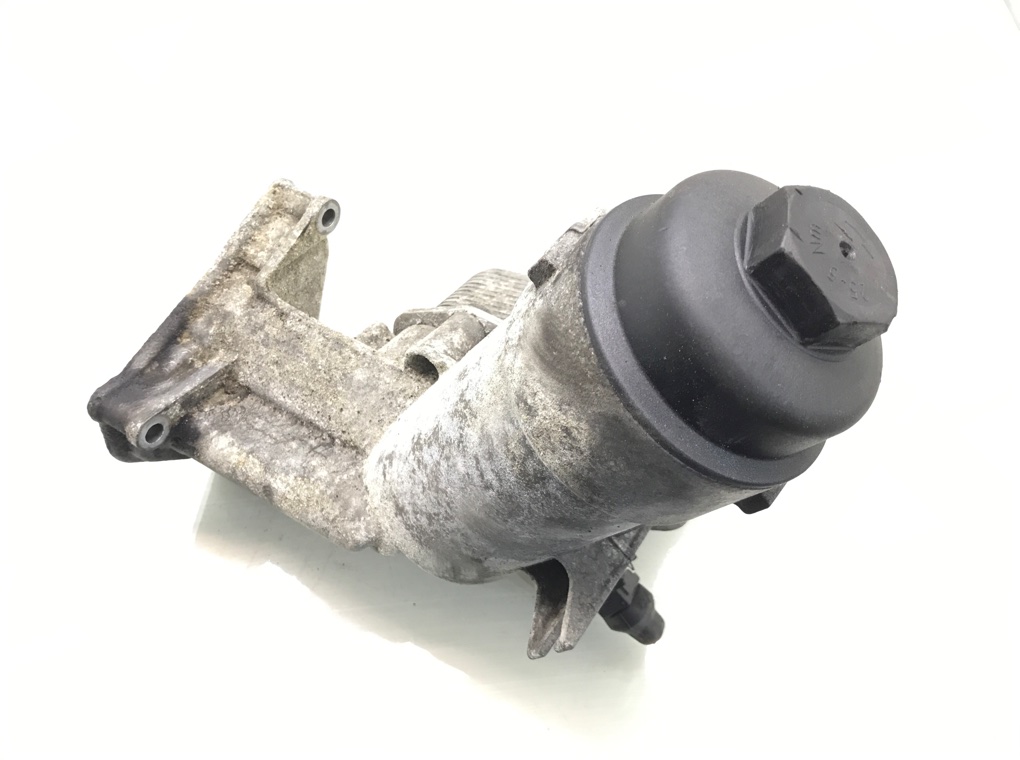 Корпус масляного фильтра бу для BMW 3 E90/E91/E92/E93 2.0 TD, 2007 г.
