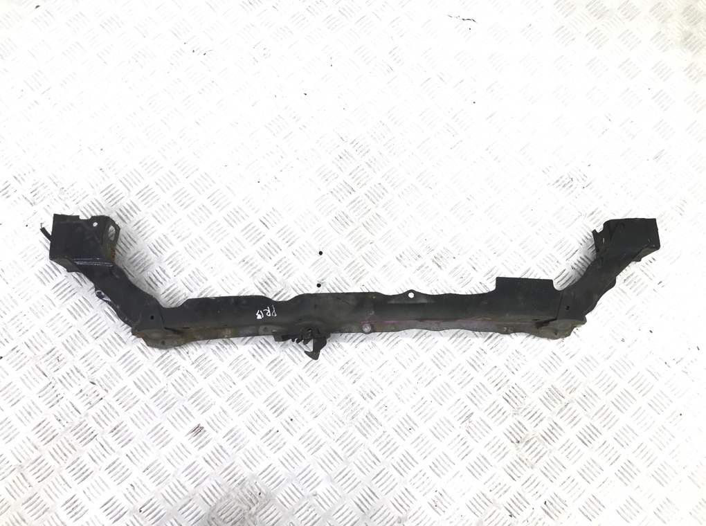 Планка под капот бу для Toyota Aygo 1.0 i, 2006 г. Планка под капот бу для Toyota Aygo 1.0 i, 2006 г.