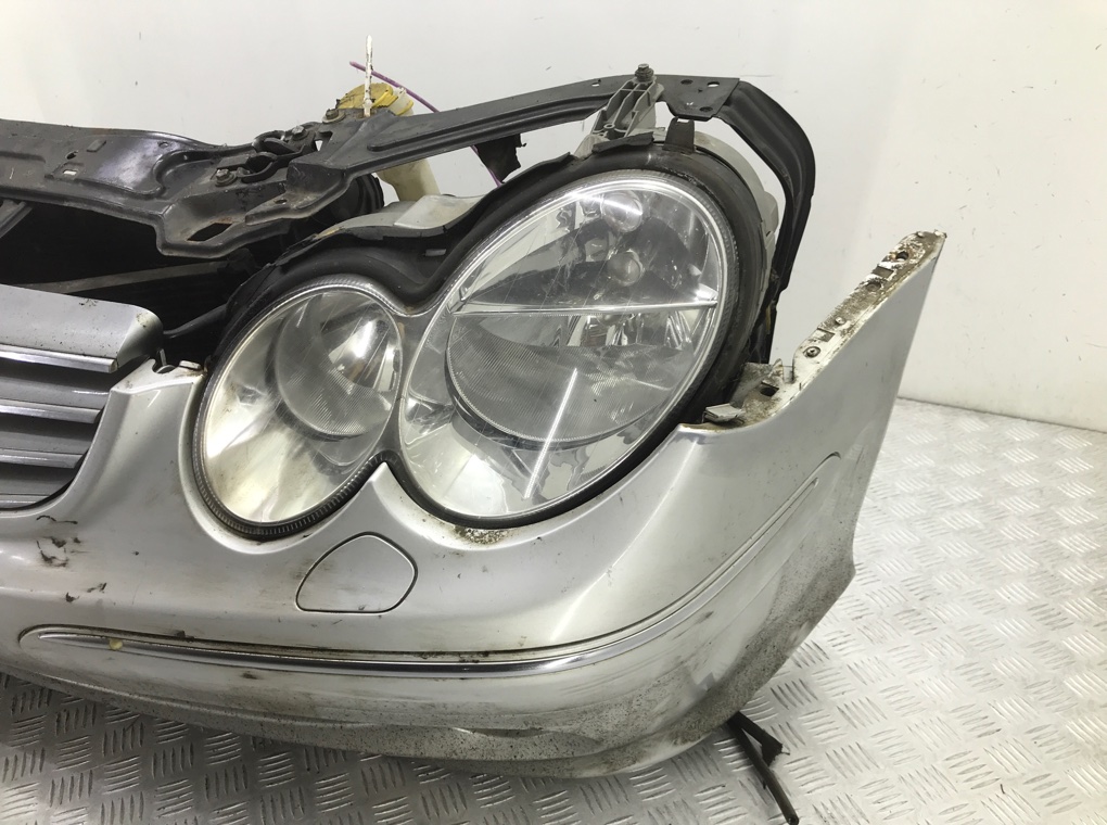 Передняя часть (ноускат) в сборе бу для Mercedes CLK W209 2.7 CDi,  2003 г.