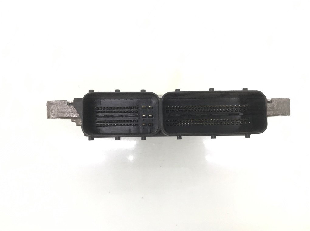 Блок управления двигателем бу для Mercedes C W204 2.2 CDi, 2007 г. Блок управления двигателем бу для Mercedes C W204 2.2 CDi, 2007 г.