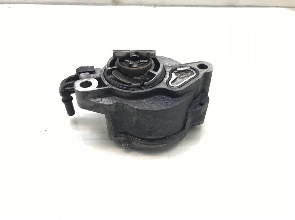 Насос вакуумный бу для Peugeot 207 1.6 HDi, 2007 г.