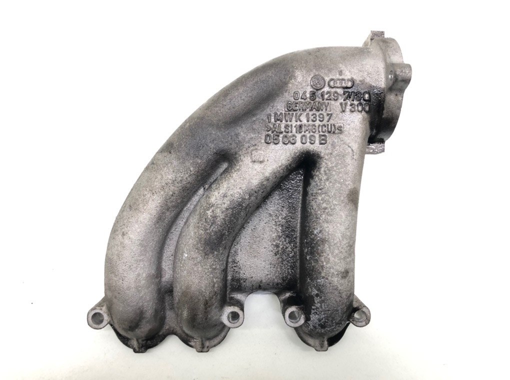 Коллектор впускной бу для Seat Ibiza  1.4 TDi,  2009 г.