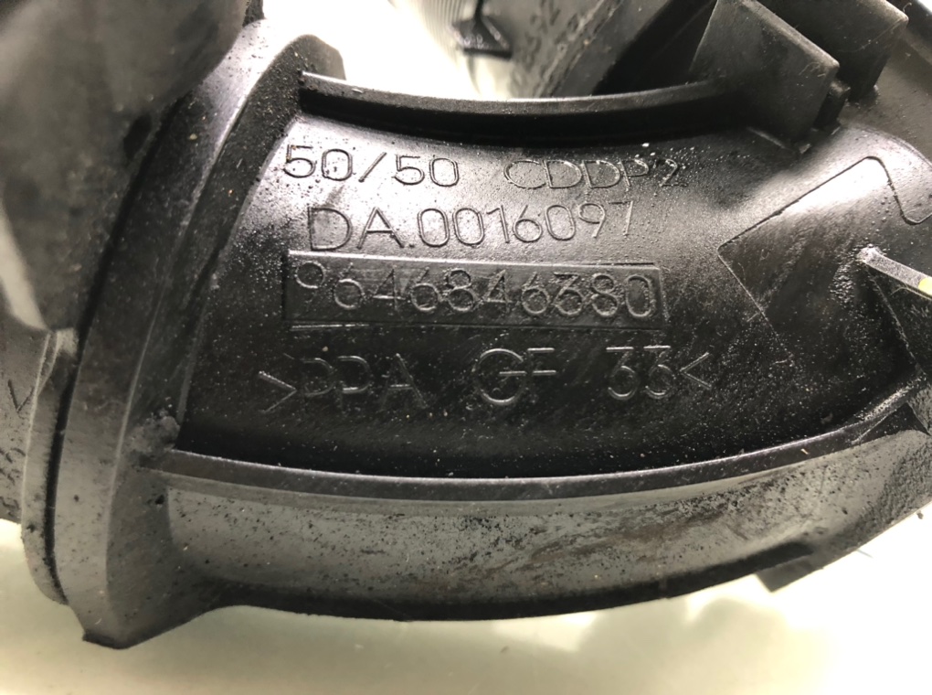 Заслонка дроссельная бу для Peugeot 407  2.0 HDi,  2005 г.