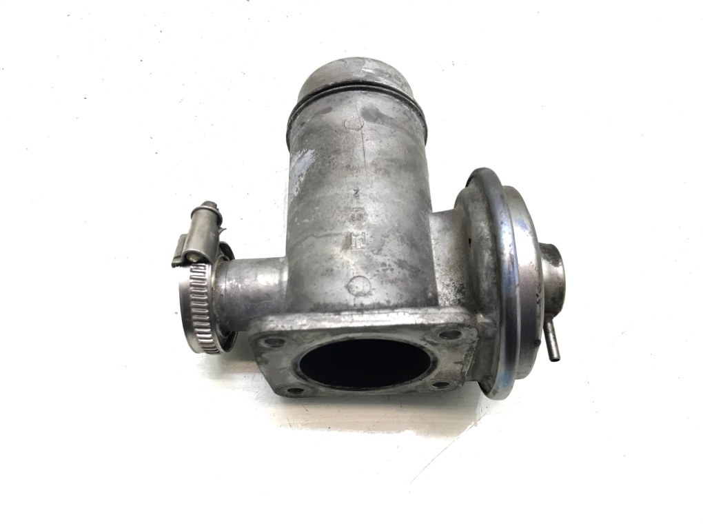 Клапан EGR бу для BMW 3 E90/E91/E92/E93 2.0 TD,  2005 г.
