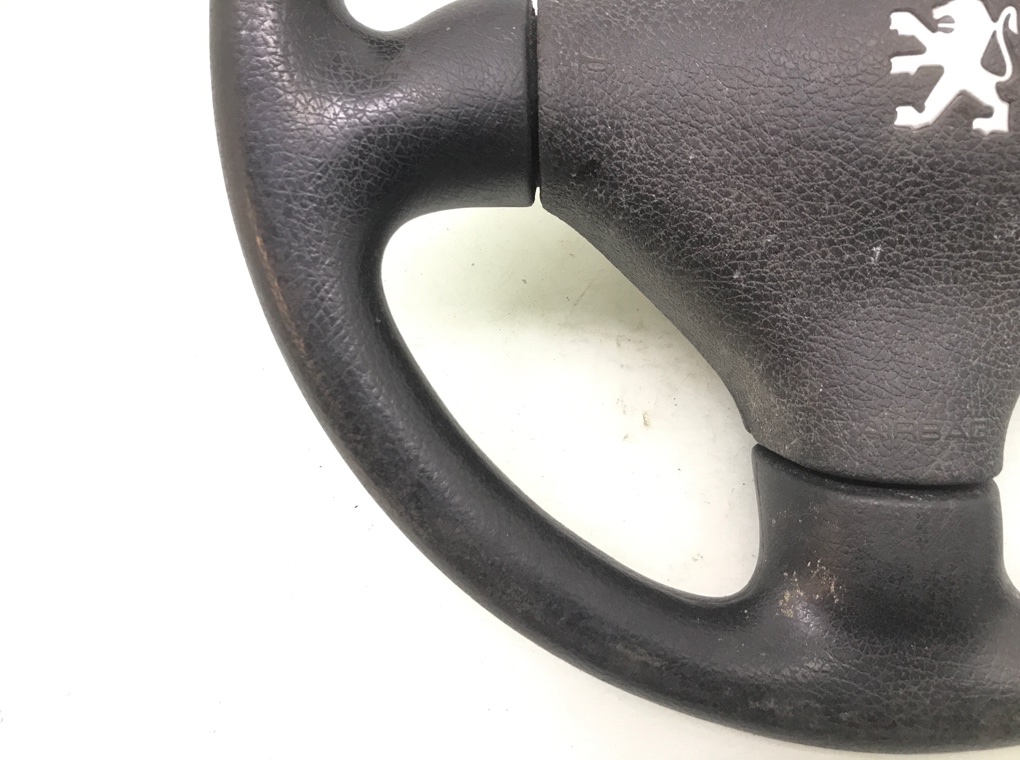 Руль бу для Peugeot 206  1.4 i,  2000 г.