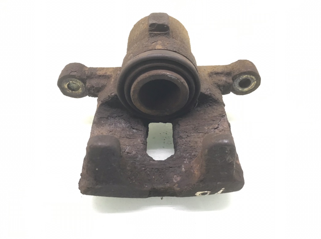 Суппорт задний левый бу для Toyota Corolla  2.0 D-4D,  2006 г.