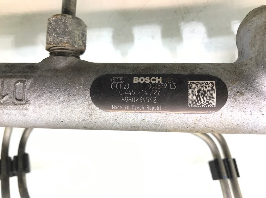 Топливная рампа бу для Opel Astra H 1.7 CDTi, 2010 г. Топливная рампа бу для Opel Astra H 1.7 CDTi, 2010 г.