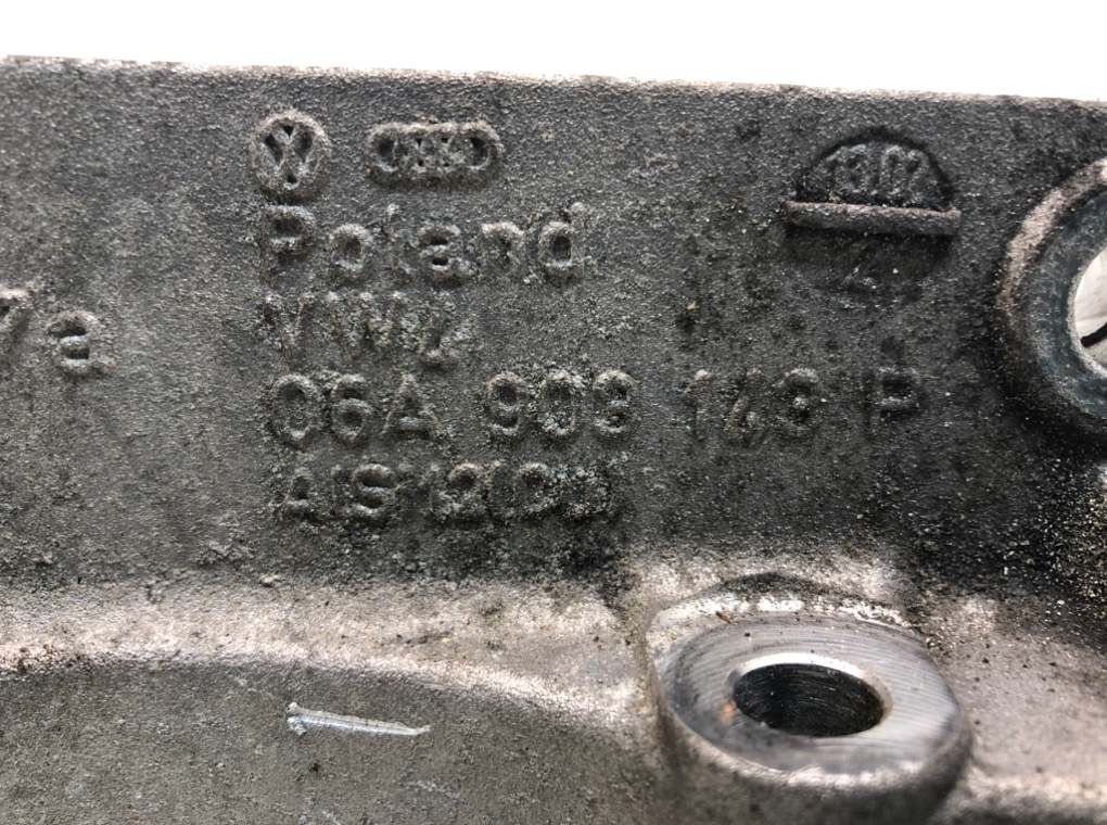 Кронштейн гидроусилителя бу для Audi A3 8L 1.8 i,  2001 г.
