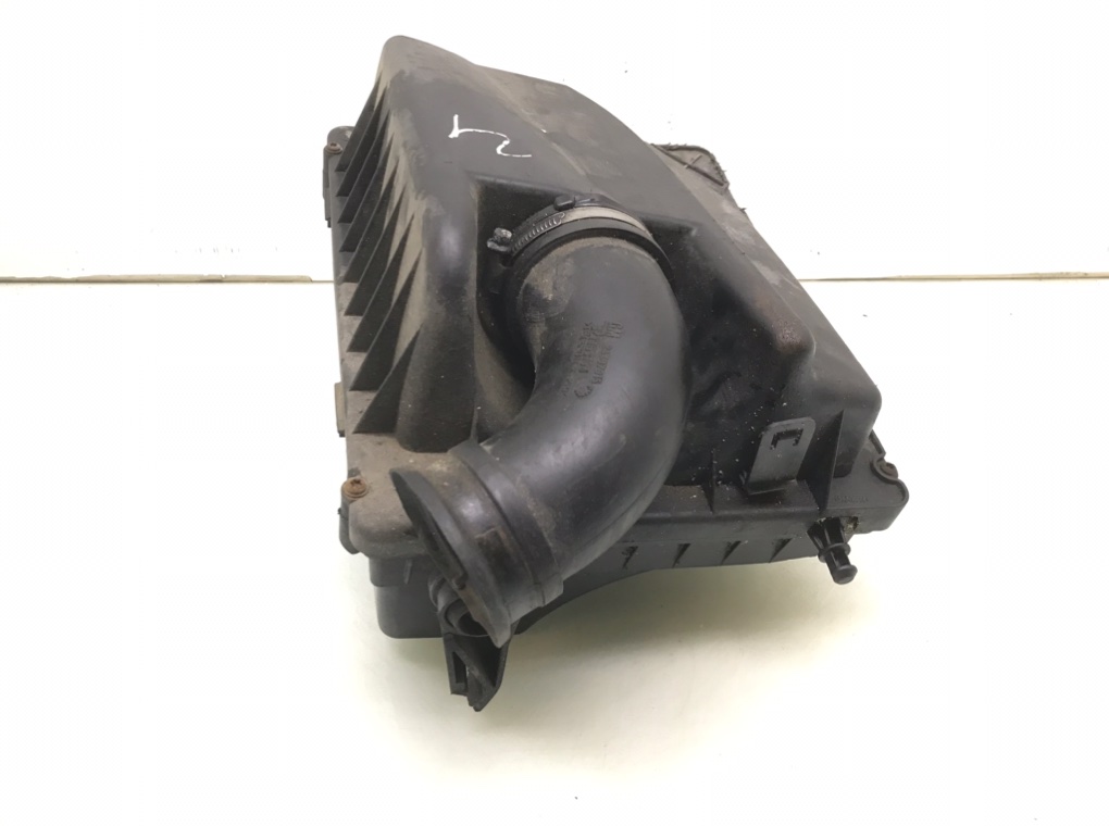 Корпус воздушного фильтра бу для Opel Astra H 1.4 i,  2009 г.