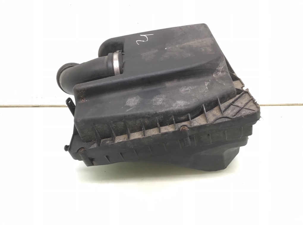 Корпус воздушного фильтра бу для Opel Astra H 1.4 i,  2009 г.