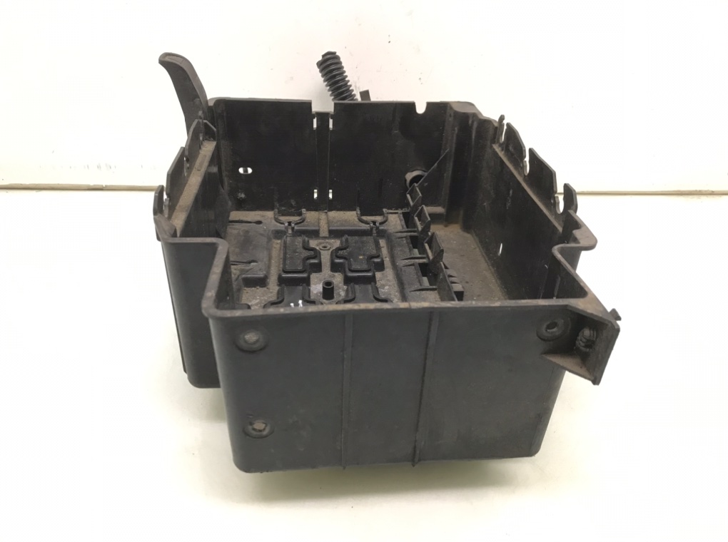 Полка аккумулятора бу для Citroen C3 1 1.6 i, 2005 г. Полка аккумулятора бу для Citroen C3 1.6 i, 2005 г.