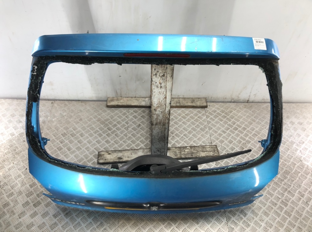 Крышка багажника бу для Peugeot 206  1.4 i,  2000 г.