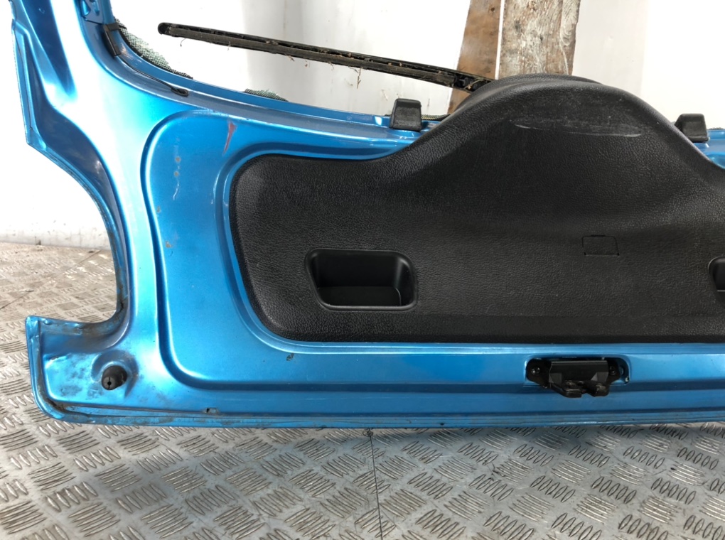 Крышка багажника бу для Peugeot 206  1.4 i,  2000 г.