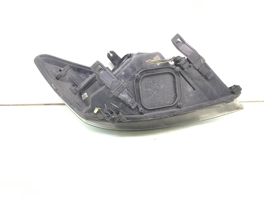 Фара левая бу для Ford Focus 2 1.6 TDCi,  2008 г.