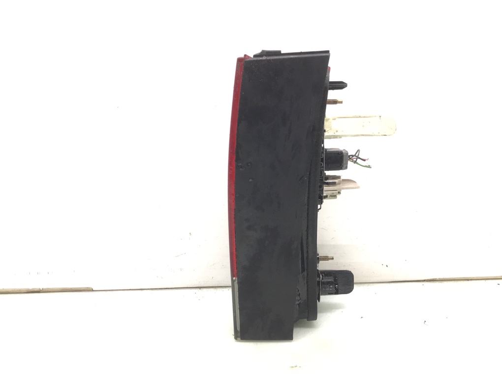 Фонарь задний левый бу для Volvo V70  2.4 i,  2004 г.