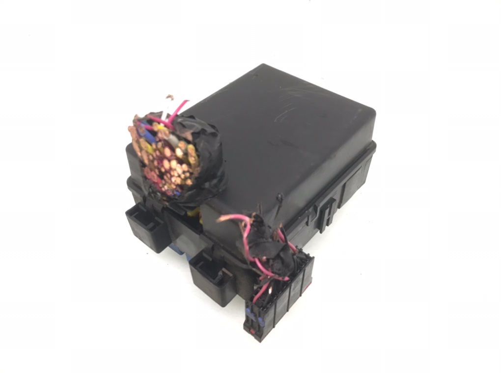 Блок предохранителей бу для Kia Picanto  1.1 i,  2004 г.