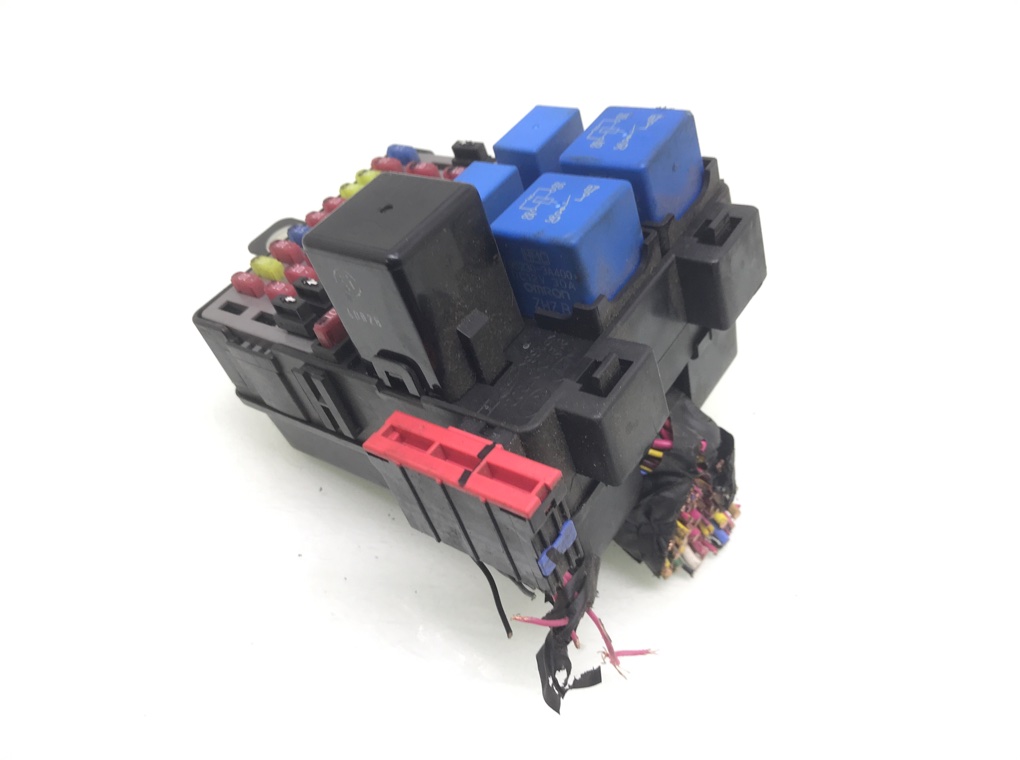 Блок предохранителей бу для Kia Picanto  1.1 i,  2004 г.