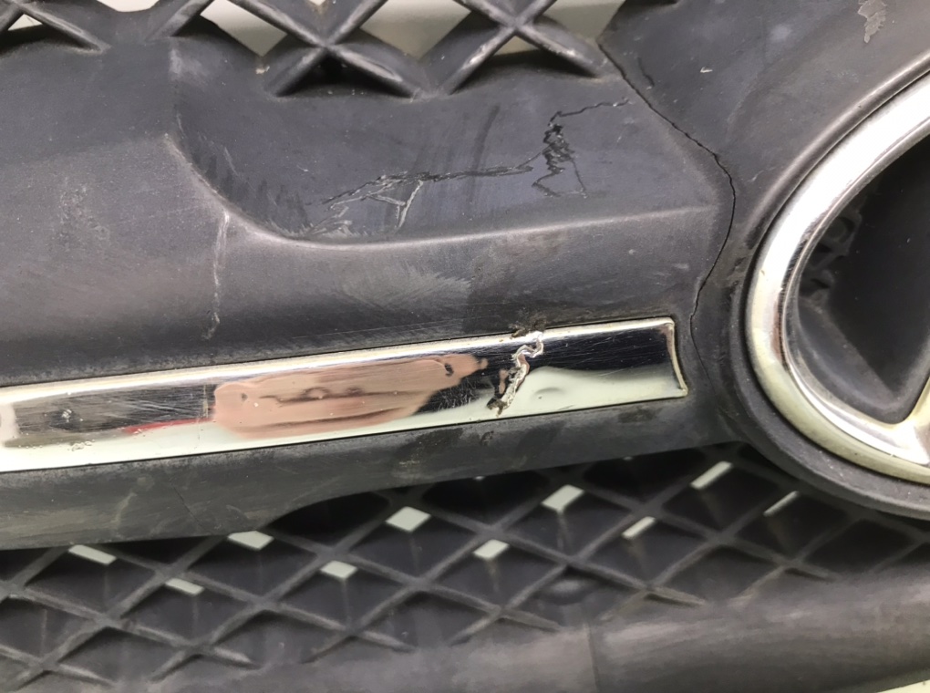 Решетка радиатора бу для Hyundai Tucson  2.0 CRDi,  2009 г.