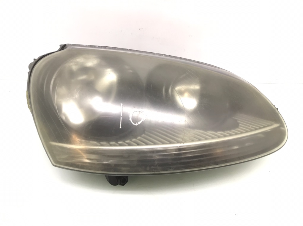 Фара правая бу для Volkswagen Golf 5 2.0 TFSI, 2006 г.